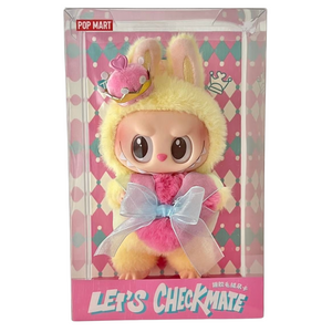 POP MART: THE MONSTERS Let’s Checkmate Series Vinyl Plush Hanging Card (Small One Queen)