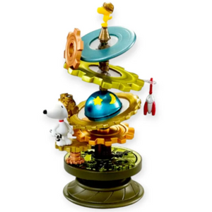 Re-Ment: Peanuts Snoopy Spiral Diorama Blind Box