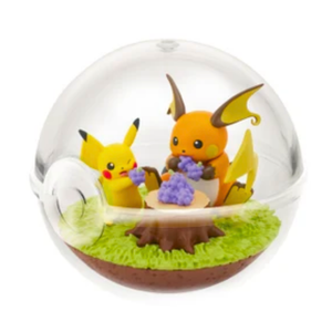 Re-Ment: Pokémon Glass Container Terrarium Collection 14 Figure Series (Random)