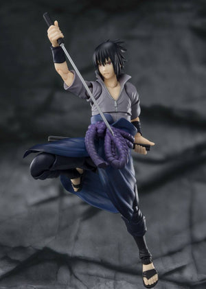 Naruto Shippuden S.H. Figuarts Sasuke Uchiha - He who bears all Hatred Actionfigur