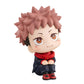 Jujutsu Kaisen Yuji Itadori Look Up PVC Figur – 11 cm