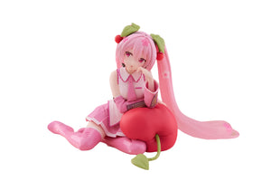 Hatsune Miku  Sakura Miku Cherry Cushion Figur - 13 cm